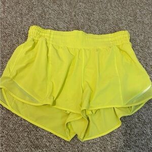 Lululemon hotty hots